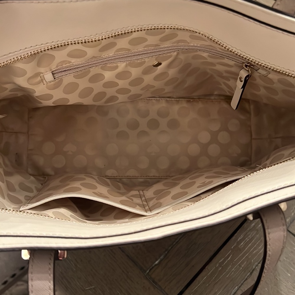 Kate Spade Purse - Picture 3 of 5
